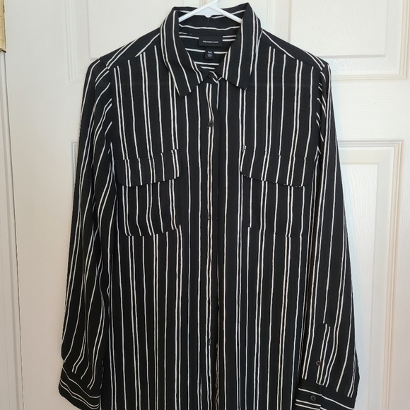 4/$20 Button Down Shirt - Picture 4 of 7